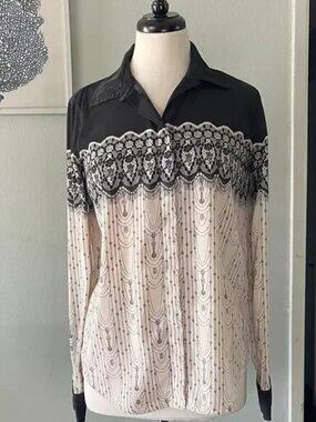 LC Lauren Contrad Chic Black and White Blouse